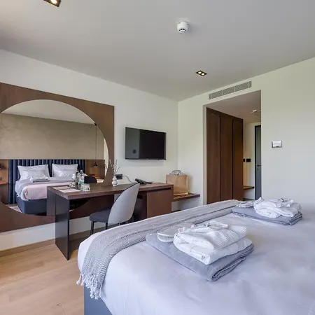 Hotel Level 5 - Adults Only 4*