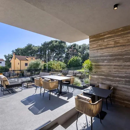 Level 5 - Adults Only 4* Rovinj