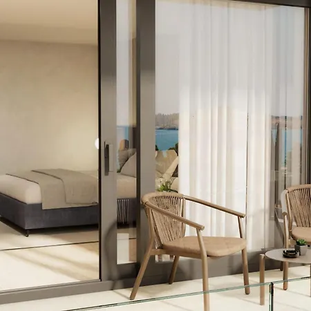 Hotel Level 5 - Adults Only